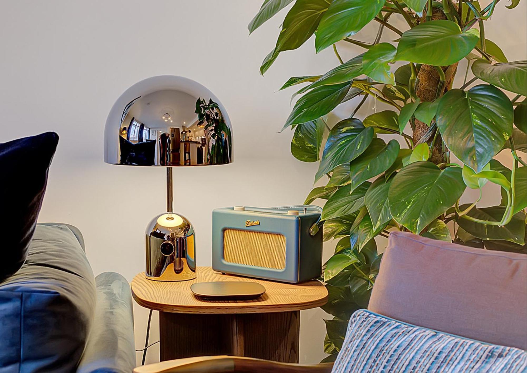 Stylish, Business Traveller Friendly Apartment, With Free Parking And Netflix Farnborough  Exterior photo